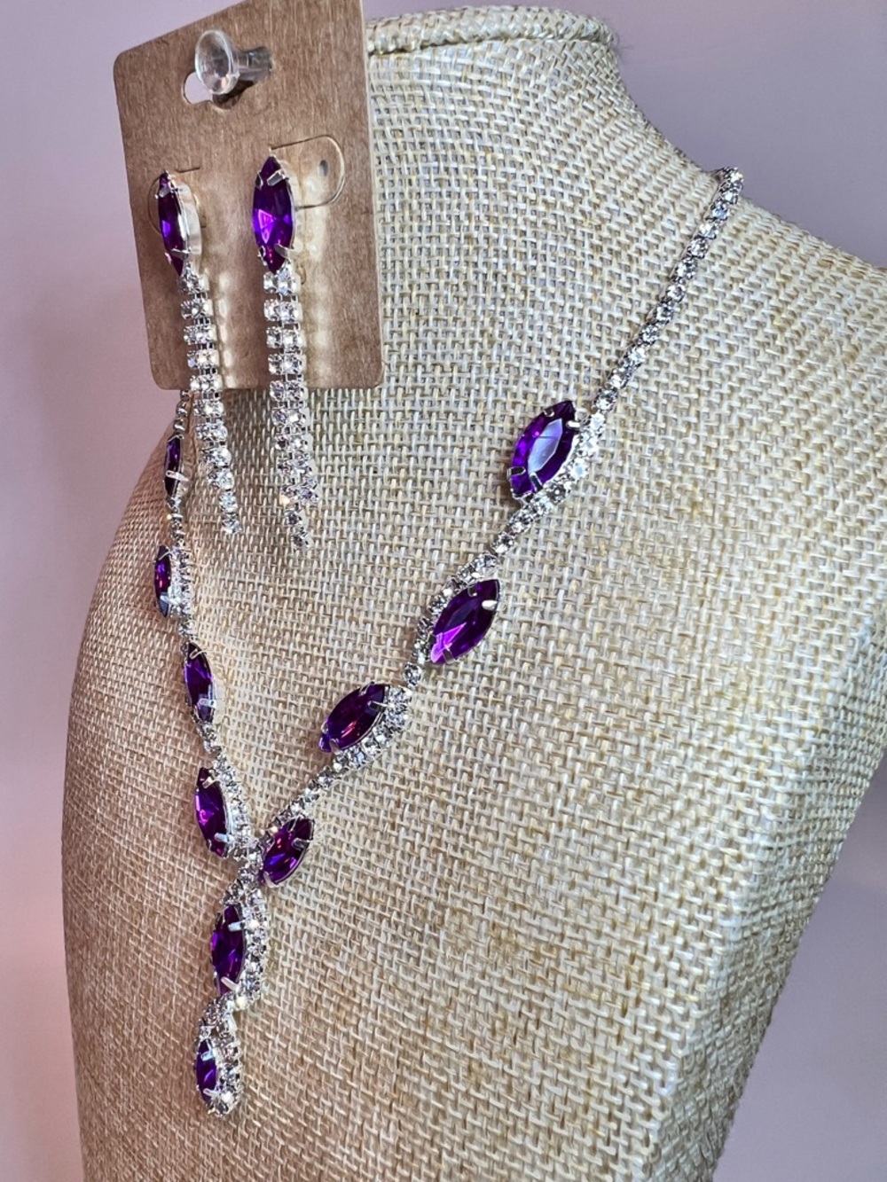 NEW PURPLE FAUX CRYSTAL RHINESTONE WEDDING PROM Y NECKLACE AND EARRINGS SET - Picture 5 of 8